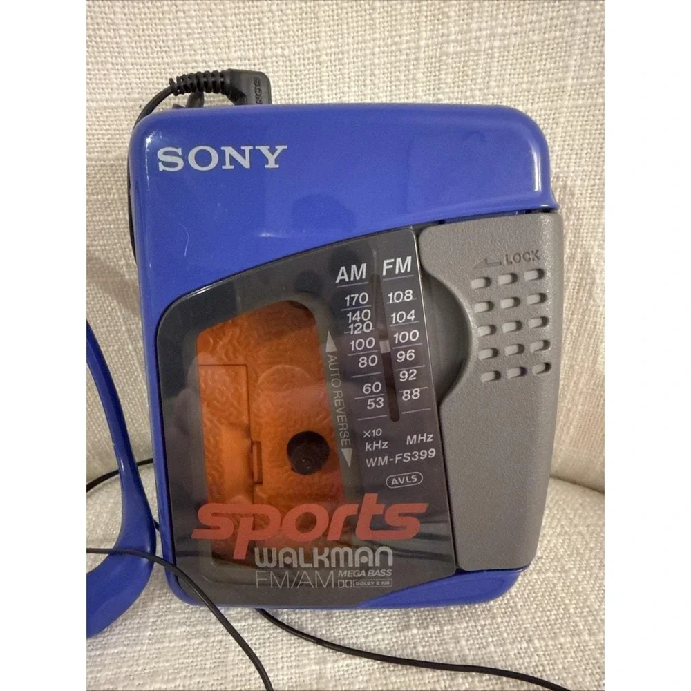 VTG Sony Sports Walkman Mod WM-FS399 Radio Cassette Player BLUE W/‎ Headphones